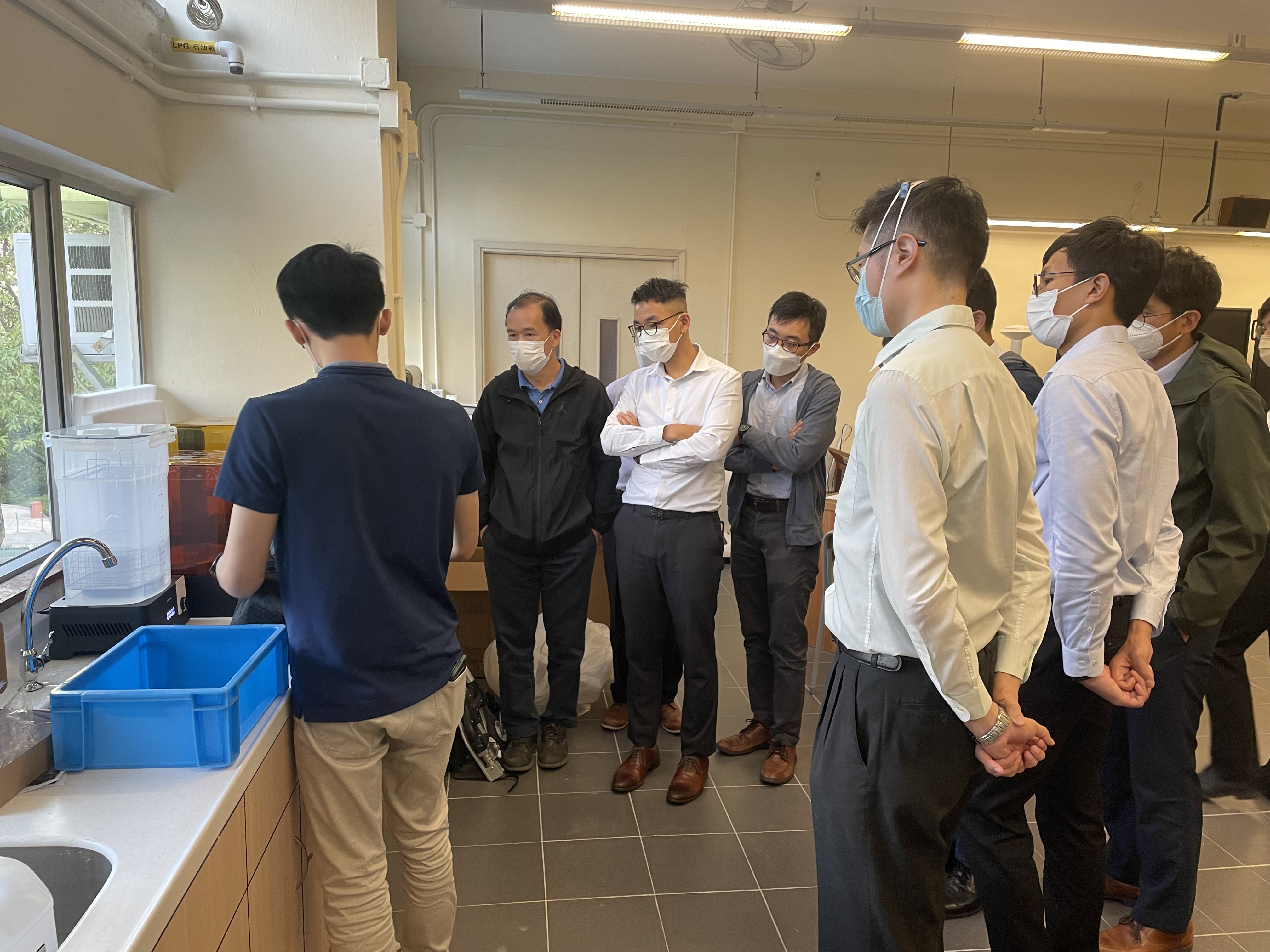 東華三院辛亥年總理中學LCD